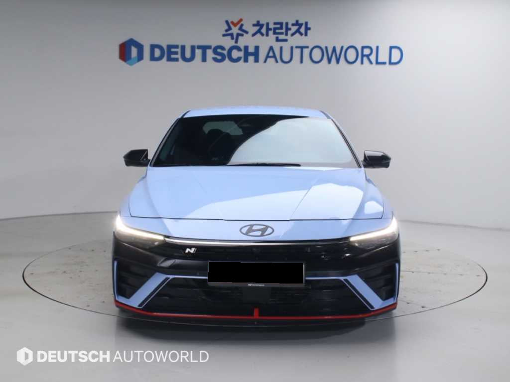 Hyundai AVANTE — photo 03