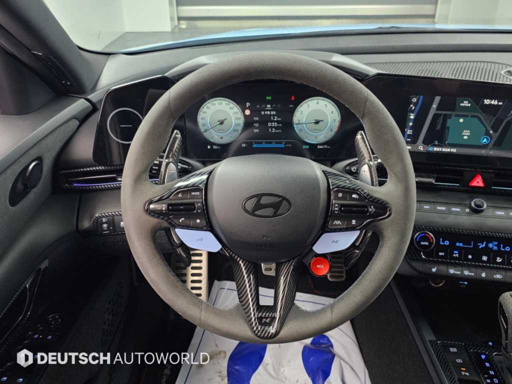 Hyundai AVANTE — photo 13