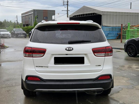 Kia Sorento — photo 04