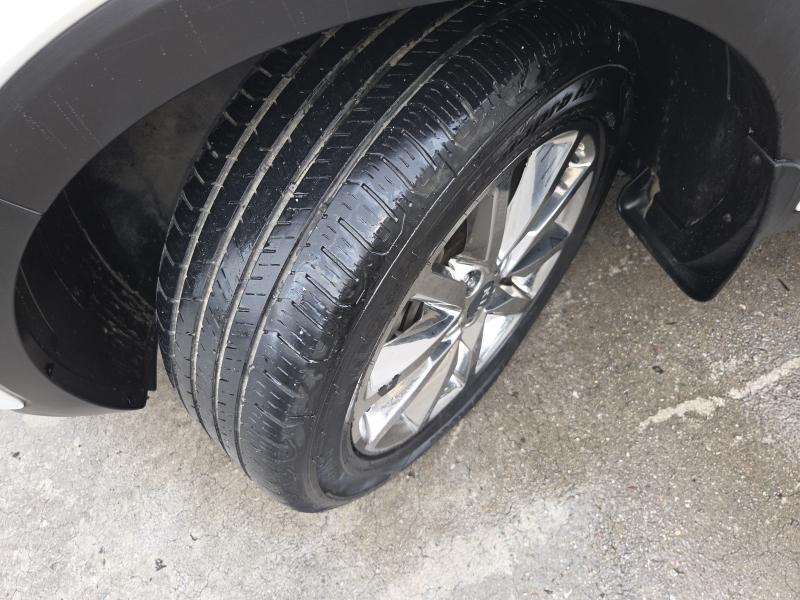 Kia Sorento — photo 20