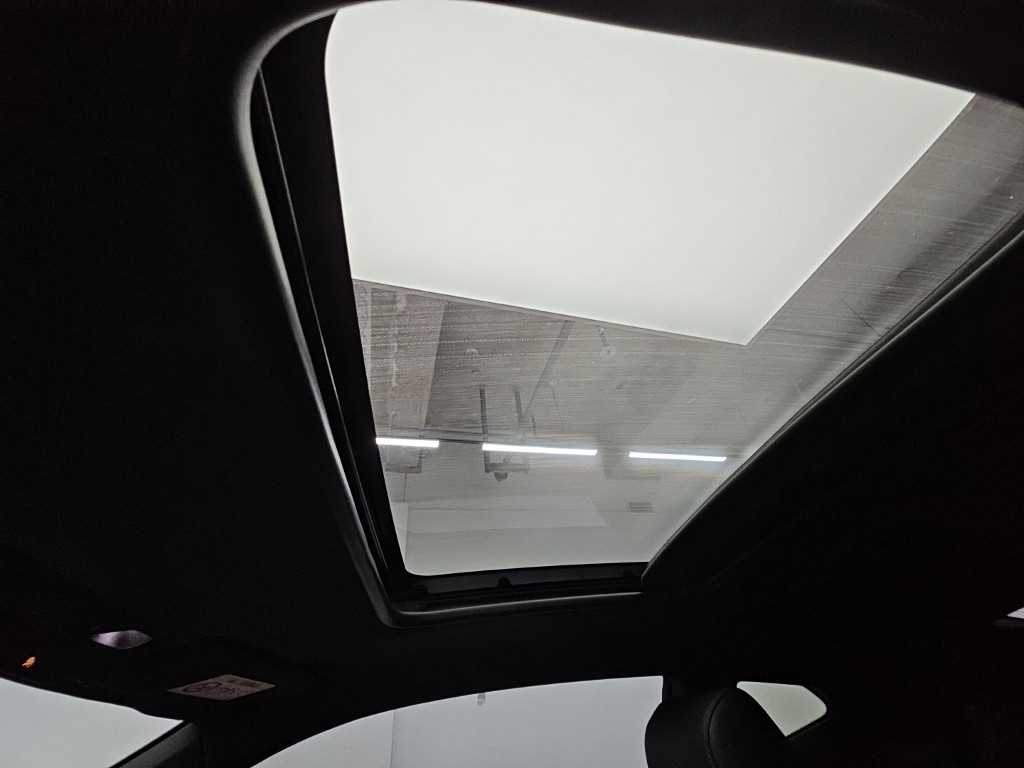CHEVROLET Camaro — photo 13