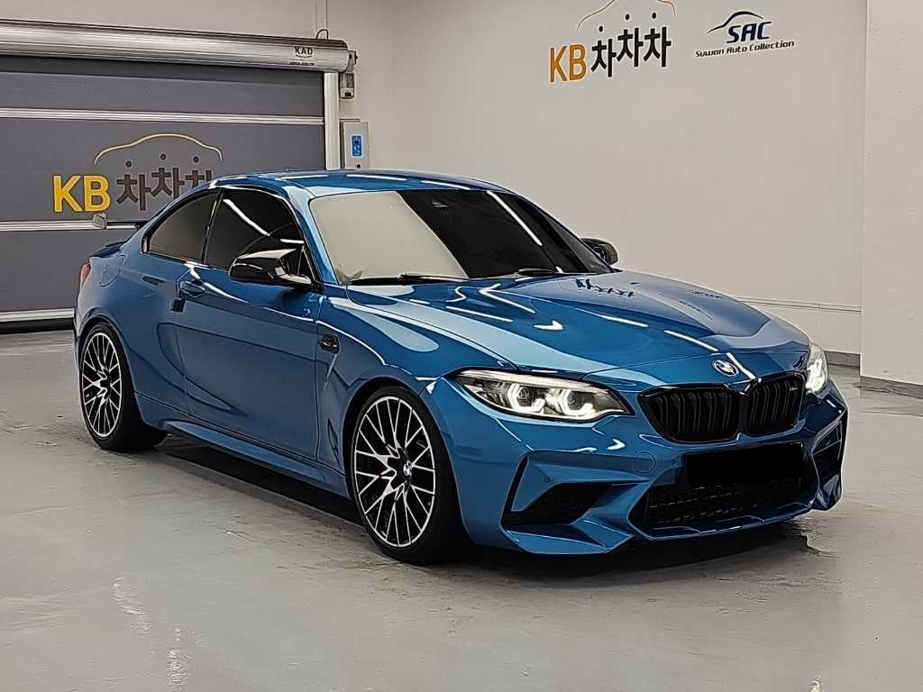BMW M2 — photo 04