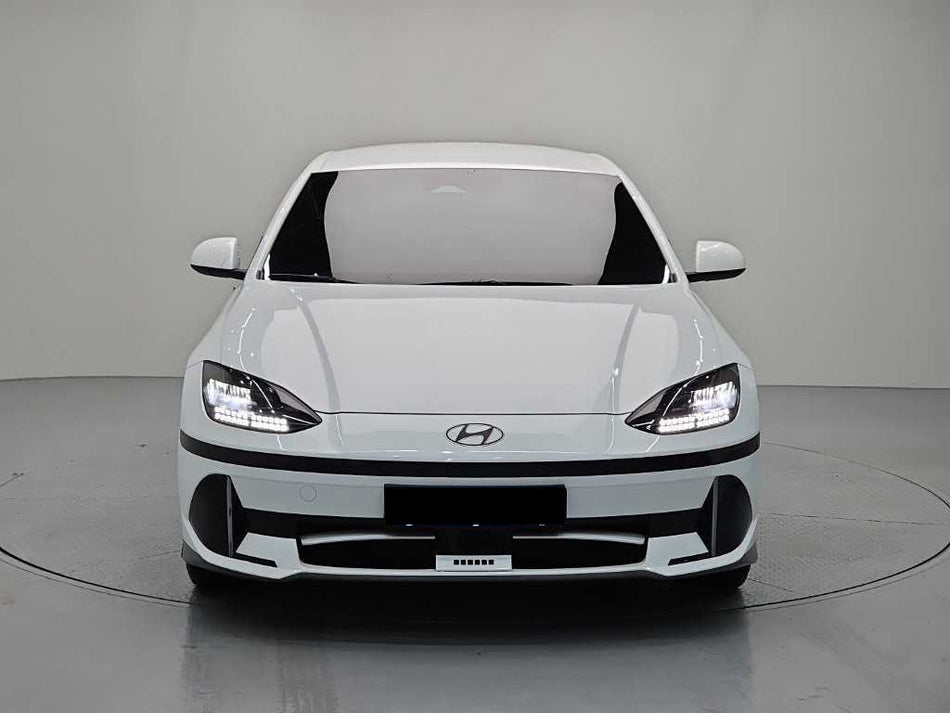 Hyundai Ioniq6 — photo 01