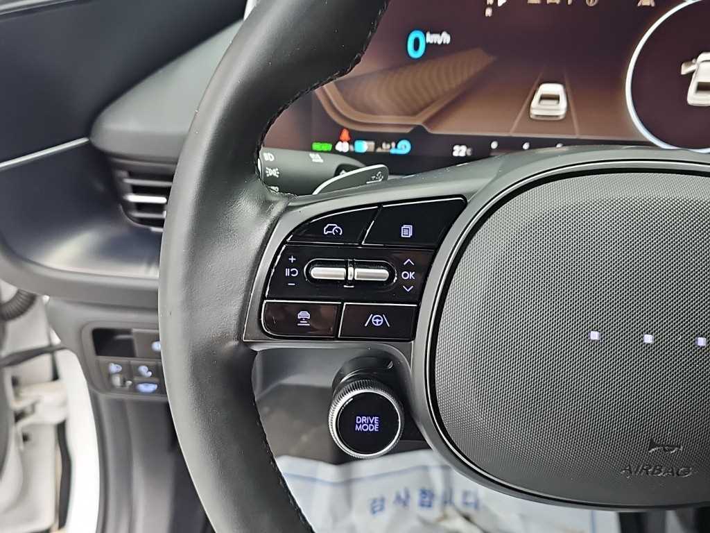 Hyundai Ioniq6 — photo 16