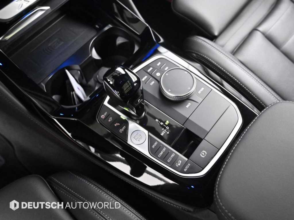 BMW X4 — photo 09