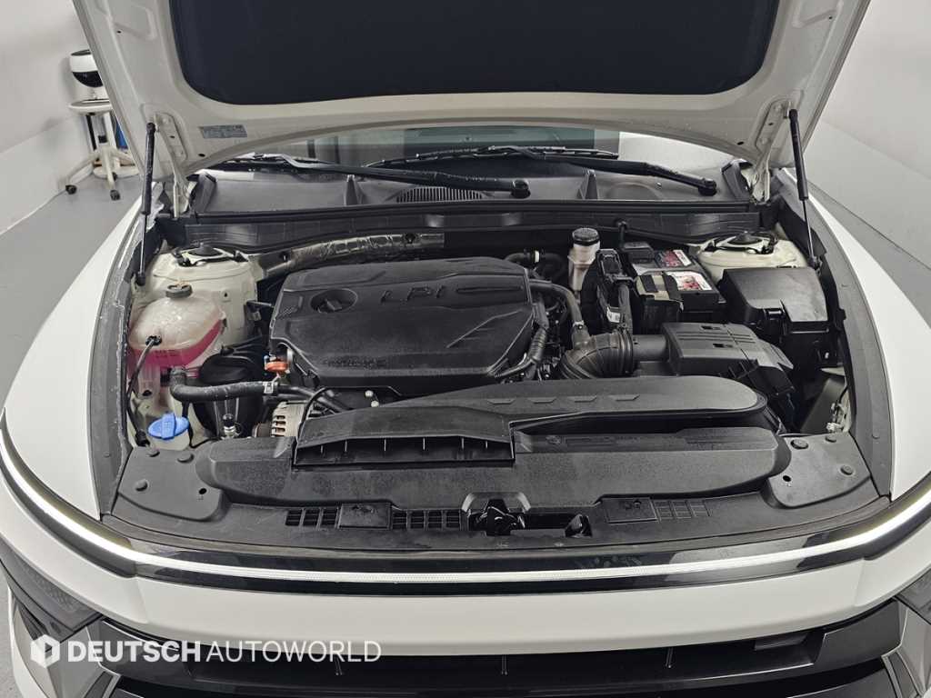 Hyundai Sonata — photo 06