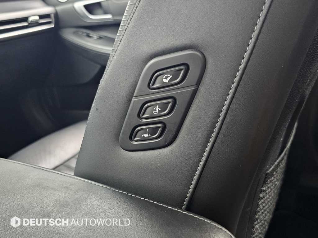Hyundai Sonata — photo 18