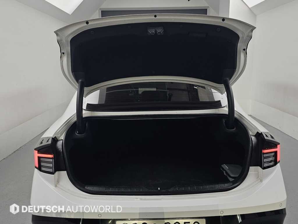 Hyundai Sonata — photo 19