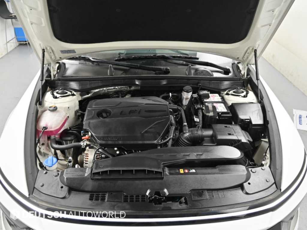 Hyundai Sonata — photo 06