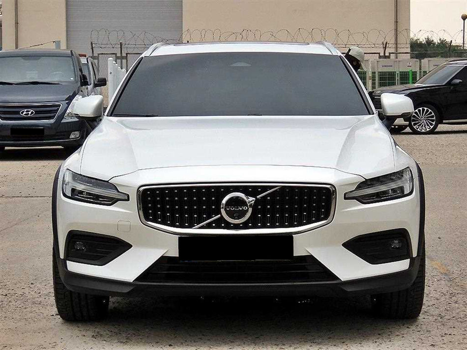 Volvo V60 — photo 01