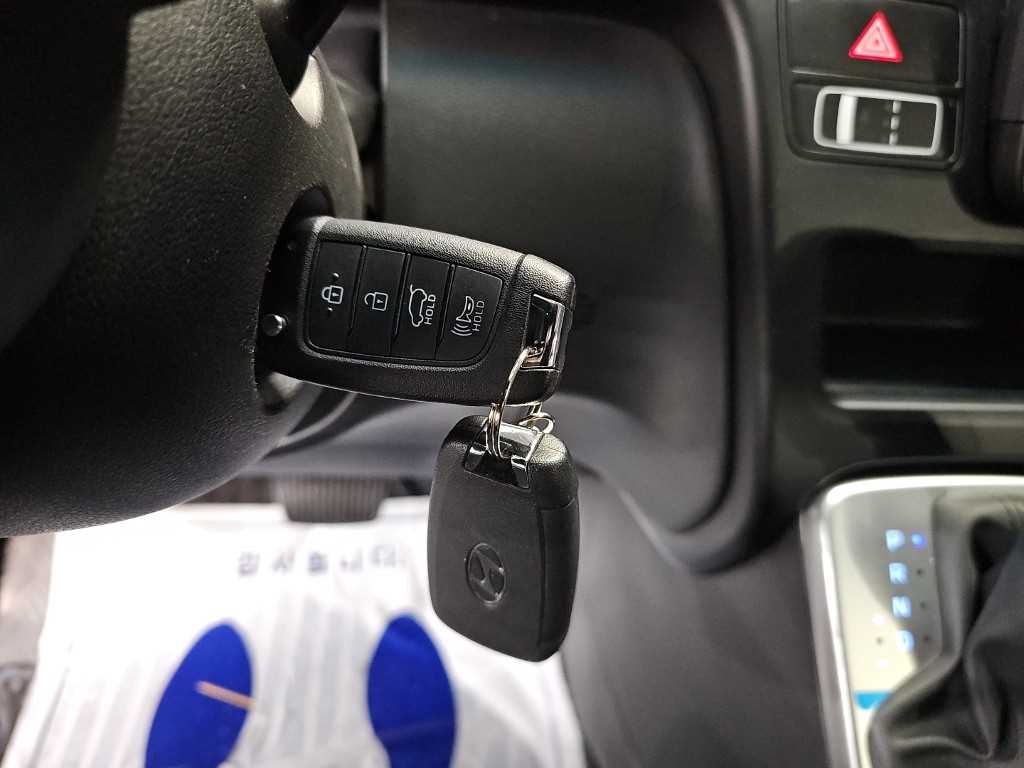 Hyundai Staria — photo 16