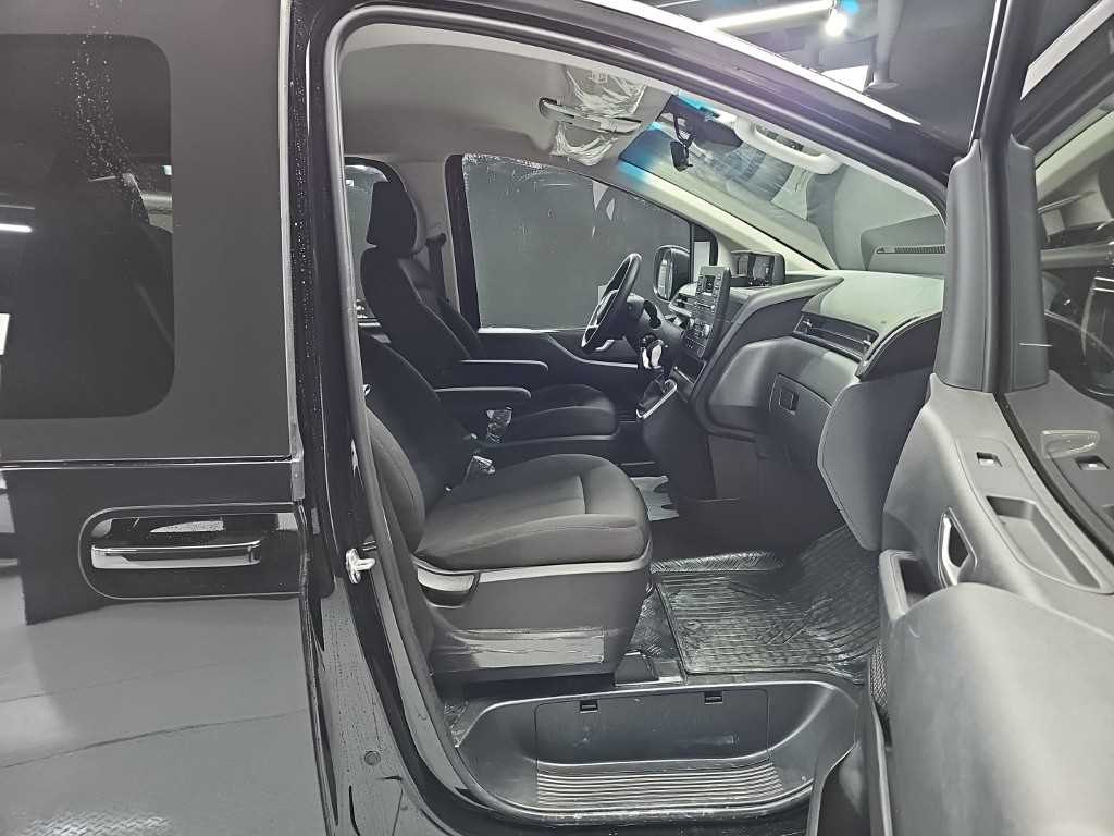 Hyundai Staria — photo 19