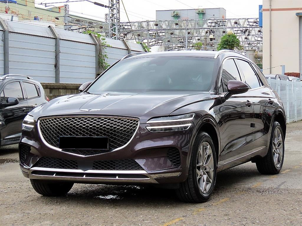 Genesis GV70 — photo 02