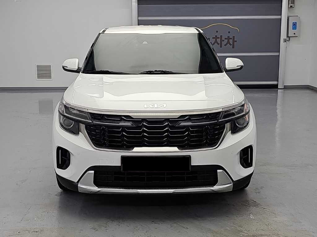 Kia Seltos — photo 02