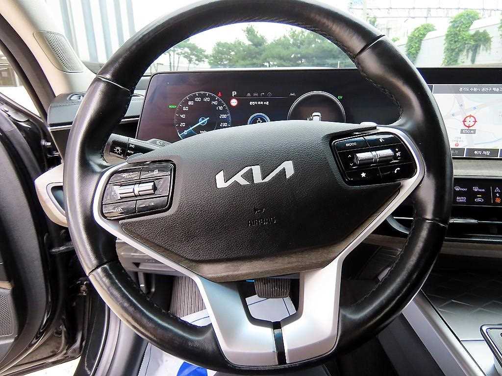 Kia K8 — photo 08