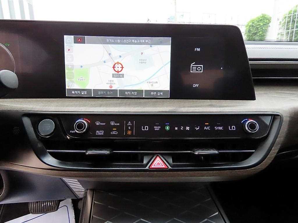 Kia K8 — photo 13
