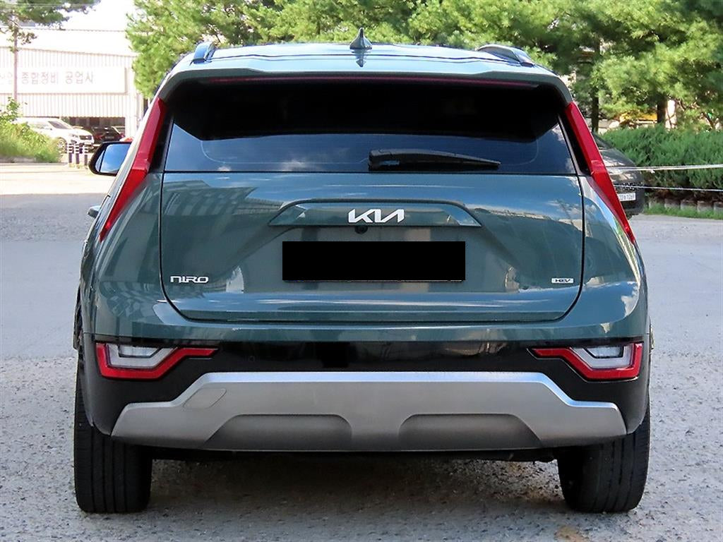 Kia Niro — photo 04