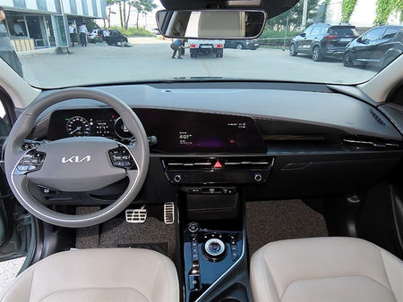 Kia Niro — photo 07