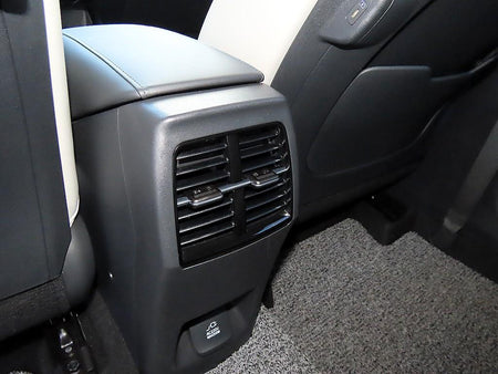 Kia Niro — photo 16