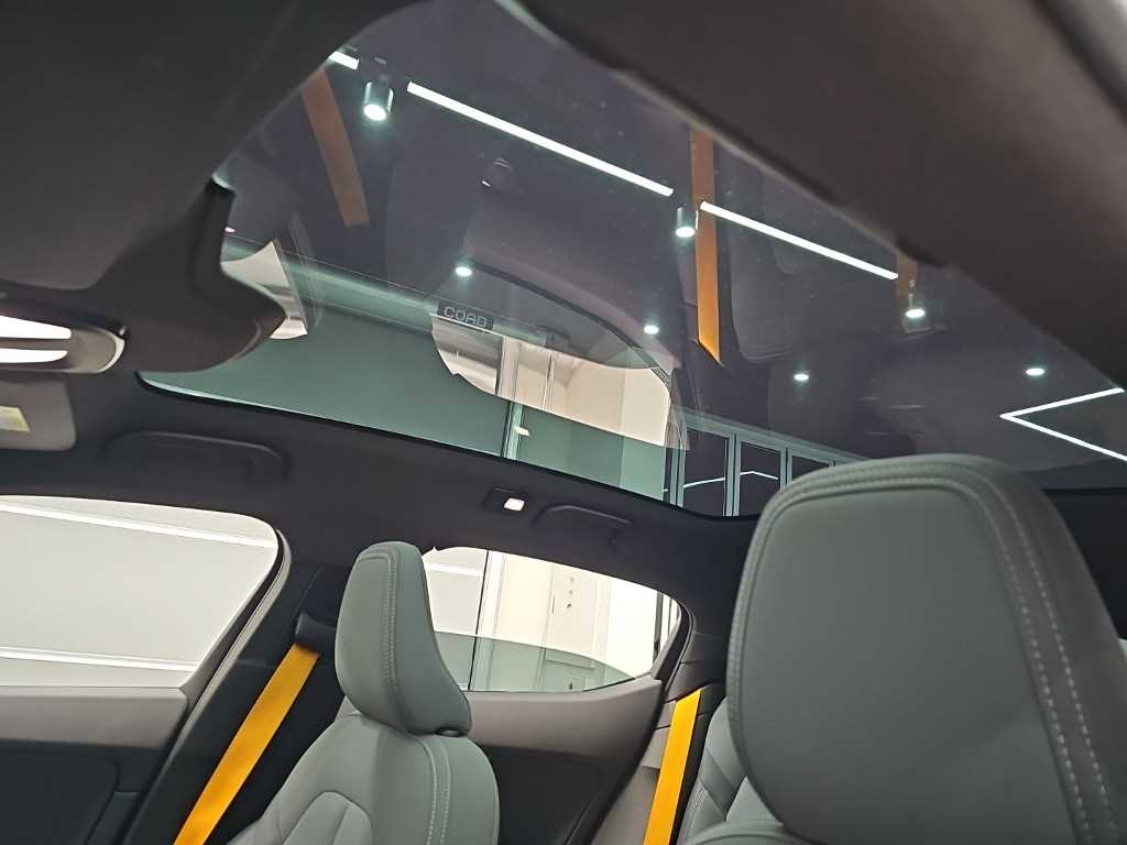 Polestar Polestar 2 — photo 14