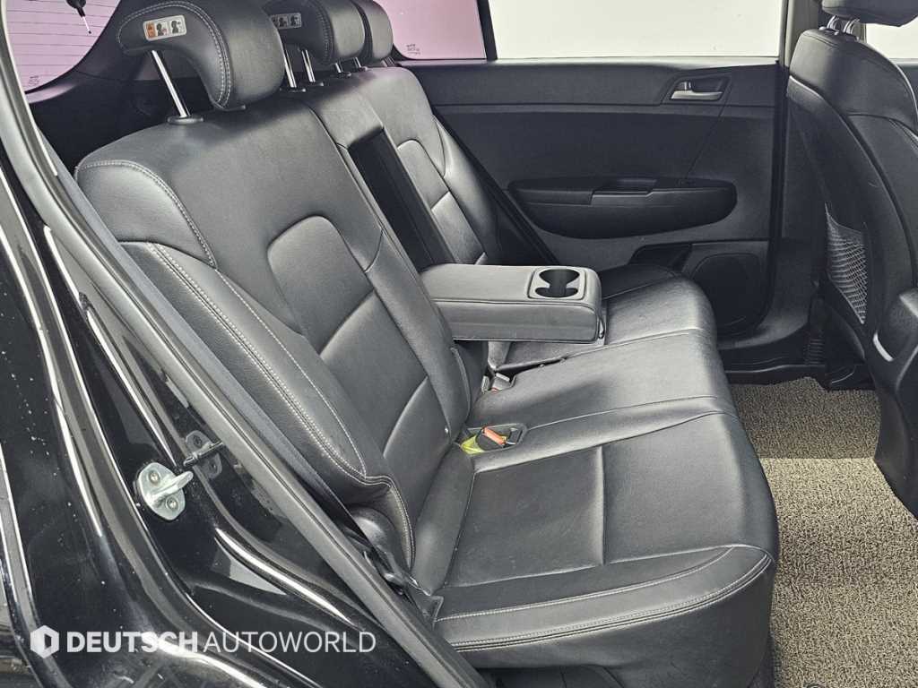 Kia Sportage — photo 12