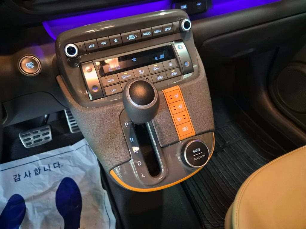 Hyundai Casper — photo 11