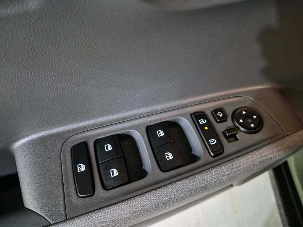 Hyundai Casper — photo 12