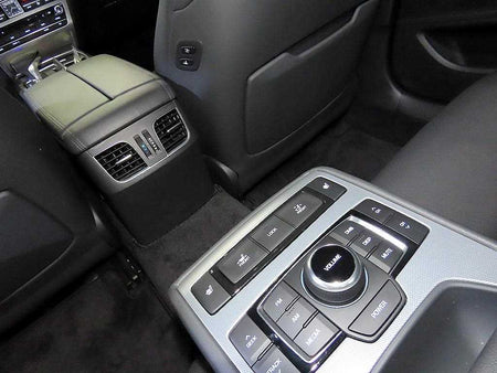 Genesis G80 — photo 18