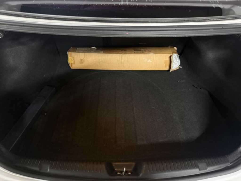 Hyundai Avante — photo 18