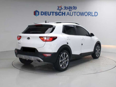 Kia Stonic — photo 02