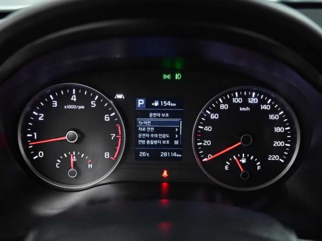 Kia Stonic — photo 08