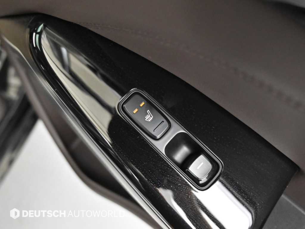 Kia K7 — photo 16