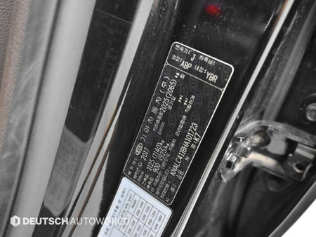 Kia K7 — photo 20