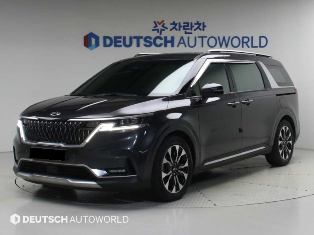 Kia Carnival — photo 01