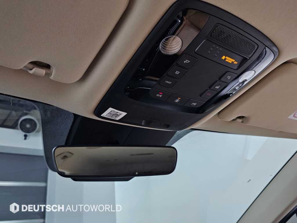 Kia Carnival — photo 18