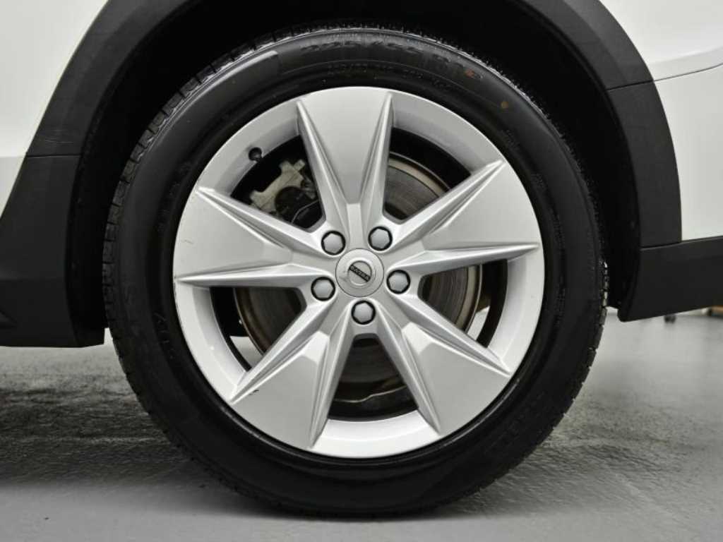 Volvo V60 — photo 05