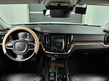 Volvo V60 — photo 07
