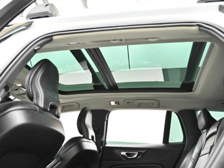Volvo V60 — photo 18