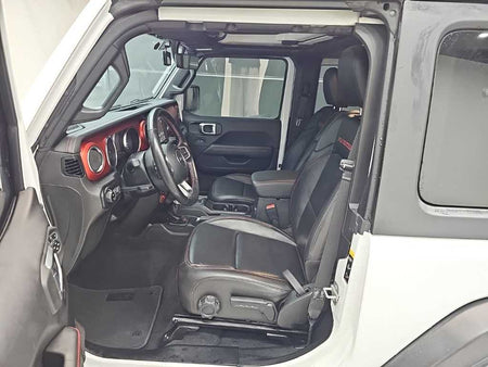 Jeep Wrangler — photo 11