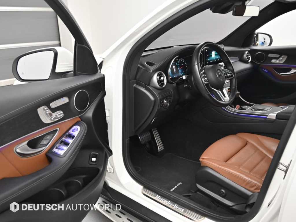 Mercedes-Benz GLC-Class — photo 11