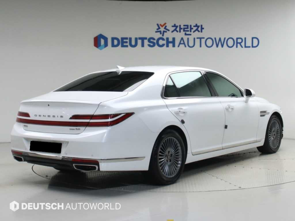 Genesis G90 — photo 02