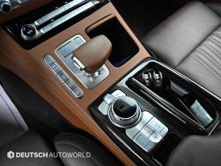 Genesis G90 — photo 09