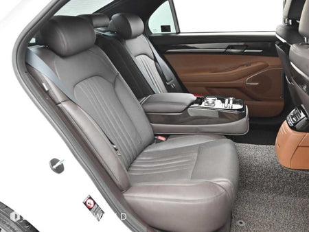 Genesis G90 — photo 12