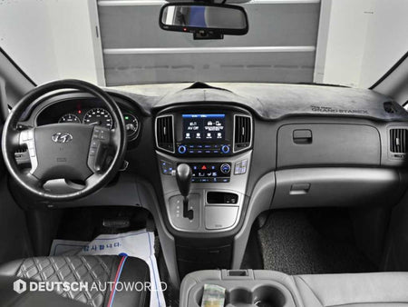 Hyundai Starex — photo 07