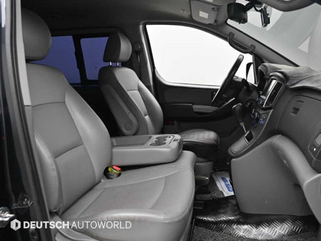 Hyundai Starex — photo 10