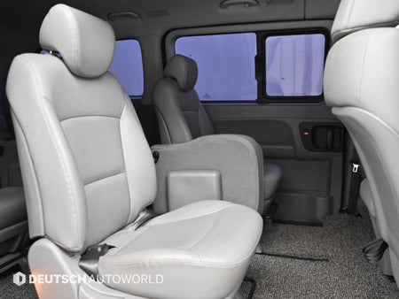 Hyundai Starex — photo 12