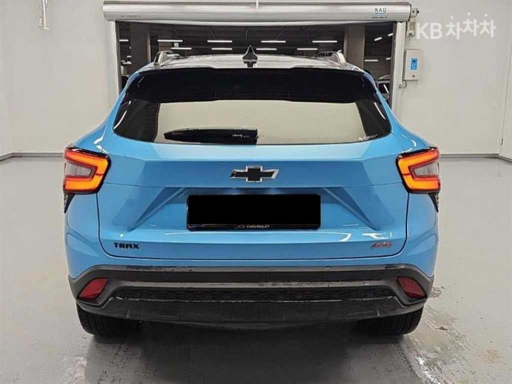 CHEVROLET Trax — photo 03