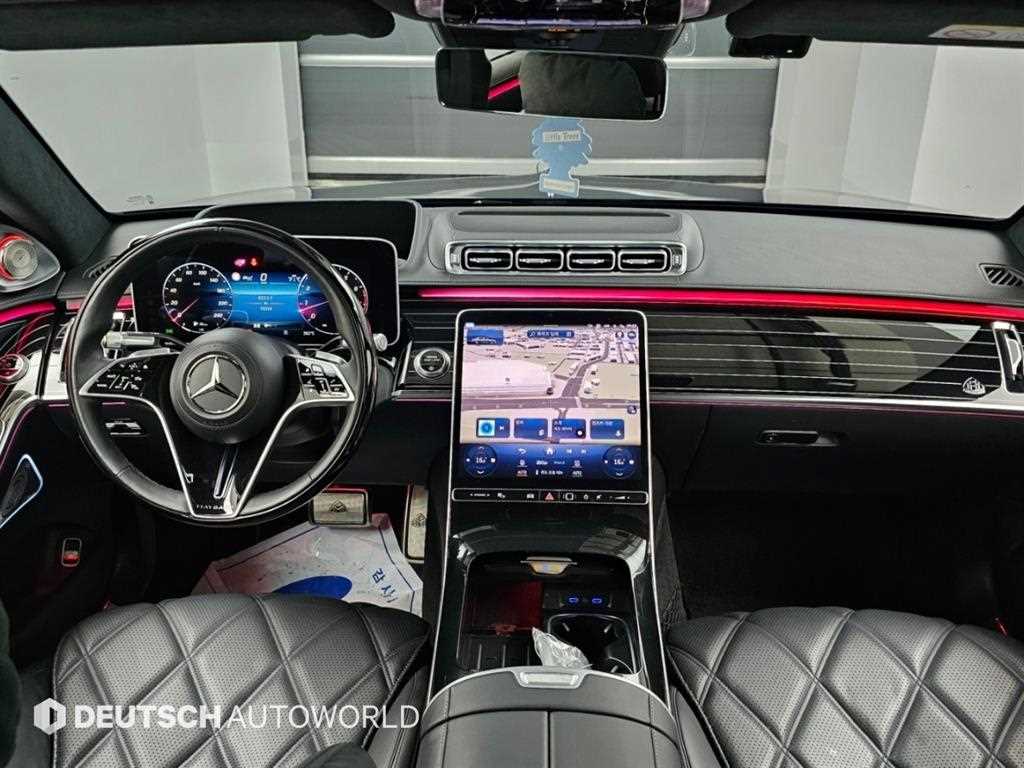 Mercedes-Benz S-Class — photo 07