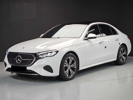 Mercedes-Benz E-Class — photo 01