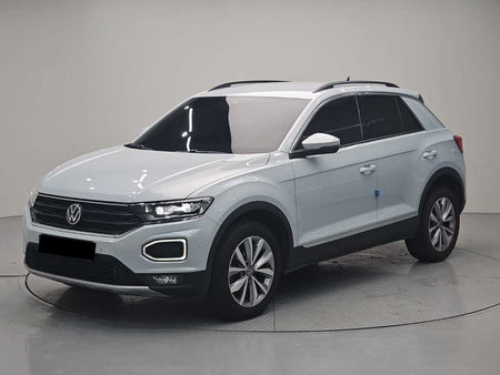 Volkswagen T-Roc — photo 01